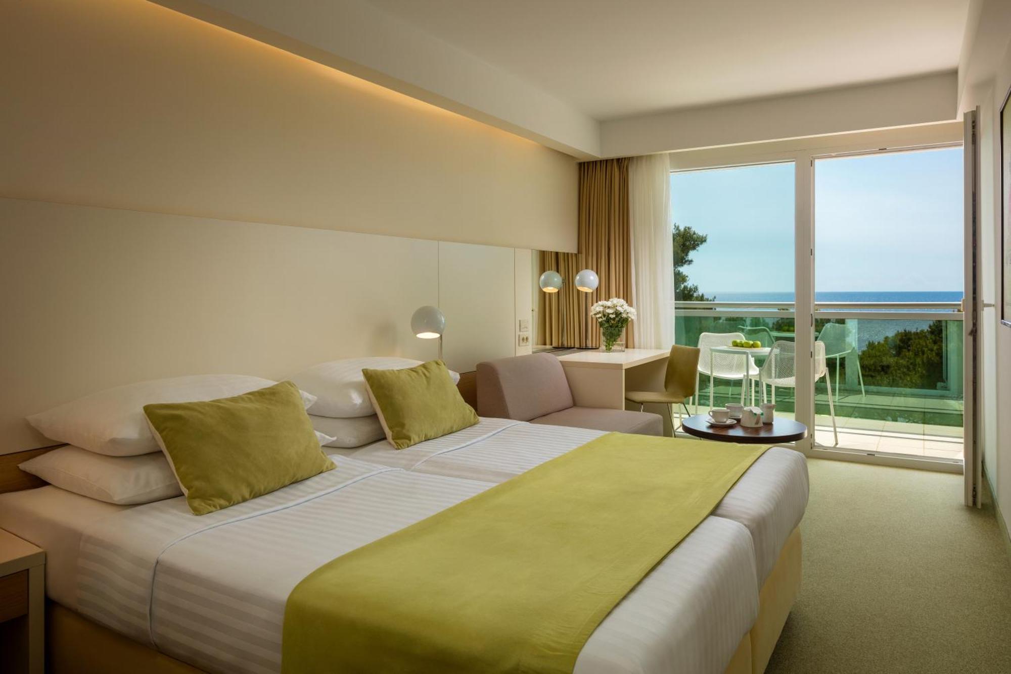 Hotel Family Vespera 4*