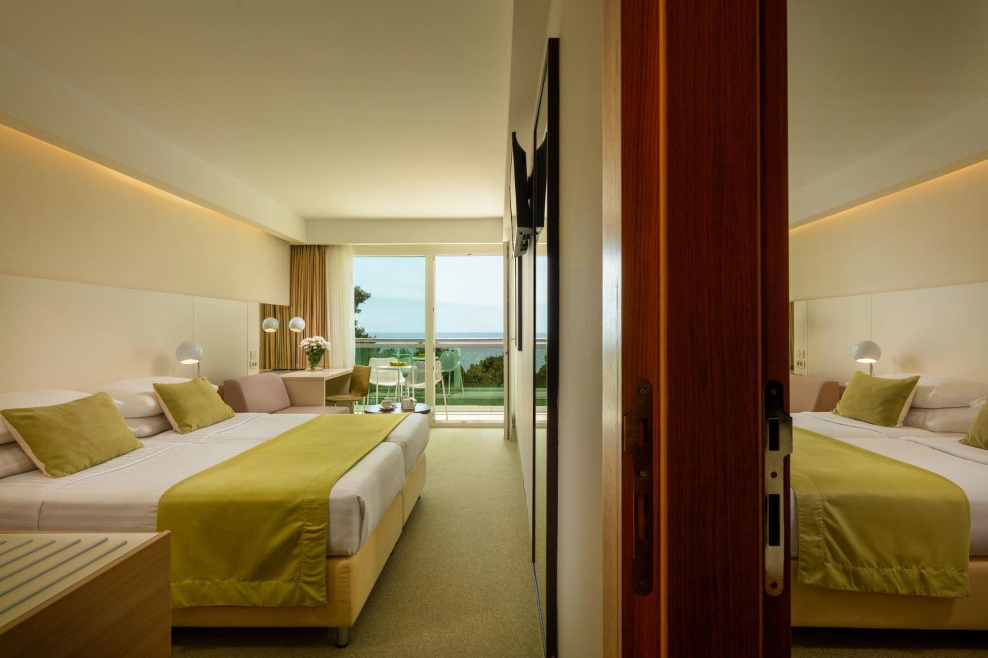 Family Vespera Hotel 4*